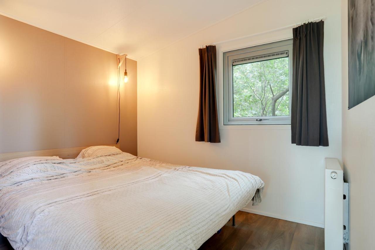 Landelijk Chalet 87 Oosterwolde  Esterno foto